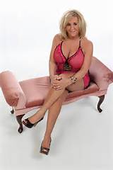 Mature Busty Cougars/4 Experienced Hands o♥o $220 Special! - chicago ...