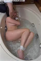 ... bathtub bondage with hot milf brunette wife by Alexa16 - XVIDEOS.COM