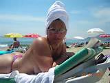 Iowa Milfs Hot Wives And...