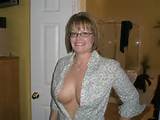 masturbating milfs