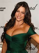 Modern Family's Sofia Vergara joins the growing cast of Machete Kills ...