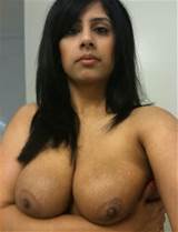 Islamabad Desi Milf Hot Topless - Unseen