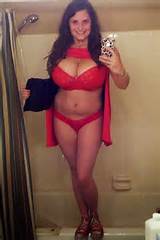 Buxom beauty looking for younger men for NSA fun Lots more milfs are ...